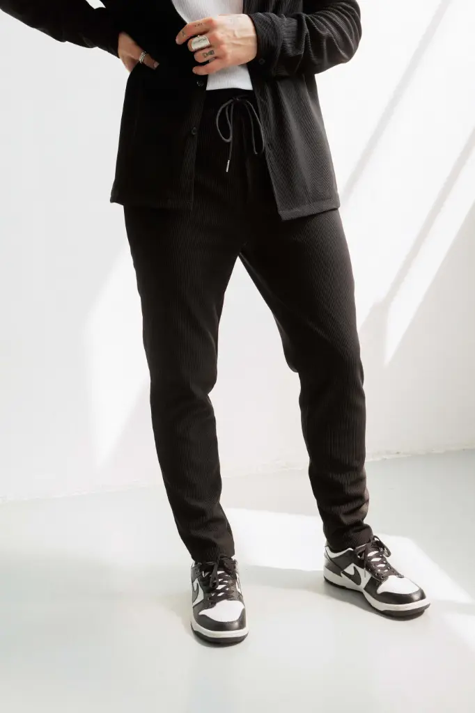 Pantalon plissé Noir