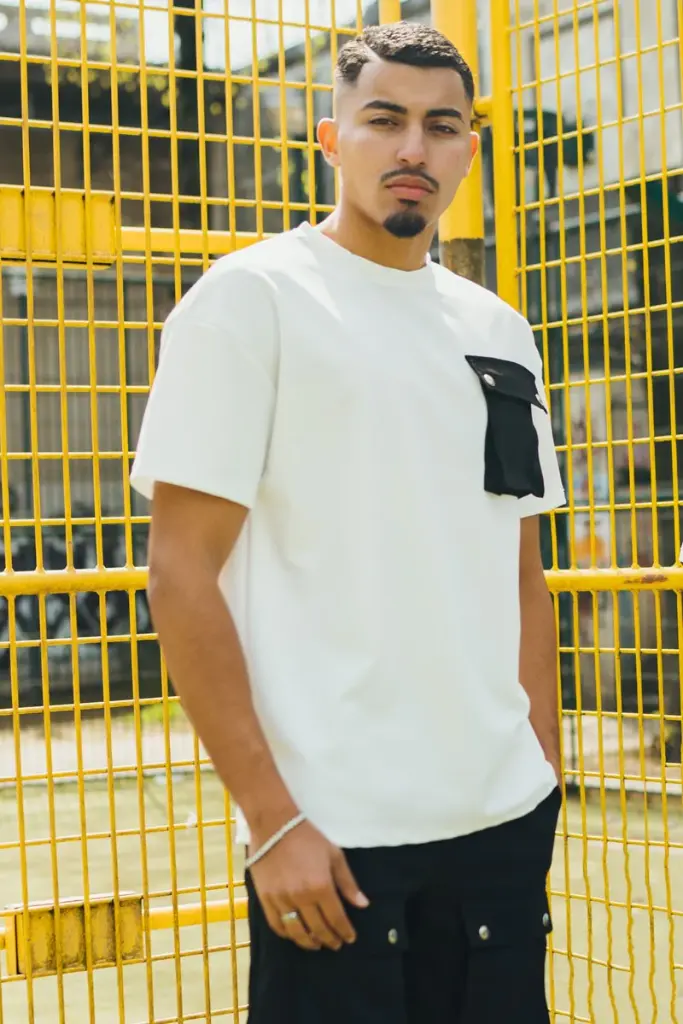 T-shirt oversize avec poche Noir